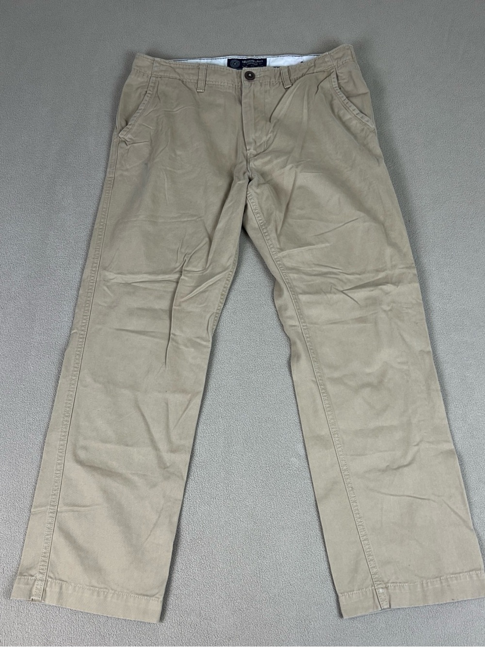 2015 American Eagle Relaxed Straight Khaki Pants. Casual. Mens Sz 34x32